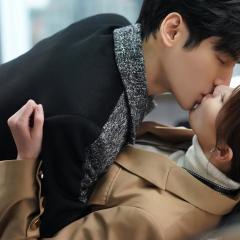 半是蜜糖半是伤 - 4xUU6ygqKcoZgFc3CMIsU4uYYd7.jpg