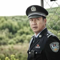 小镇警事 - d3e7TXiFg1fy8EJsYrvzA02GYLG.jpg