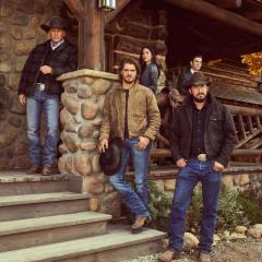黄石 - oBilGalyrQJTtDuYIljRQGNXXb8.jpg