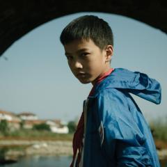 郊区的鸟 - 9lHeDJlo6O9dcjf8bLGN3ZHgf7L.jpg