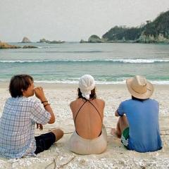 你妈妈也一样 - kWCBEhA4U3Zc7KlJAf9szzpLbjv.jpg