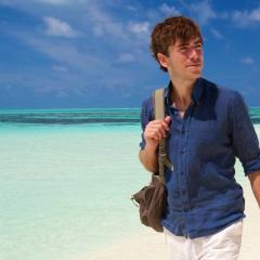与Simon Reeve一起看印度洋 - 4b8CYtKKLpb6b2OqMxE61L1WBIP.jpg