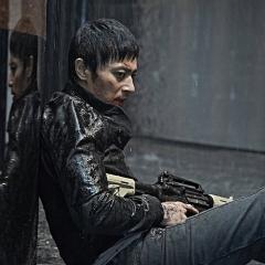 哭泣的男人 - jWAXGg6DoKg2z0bsHVMokz7tNtU.jpg