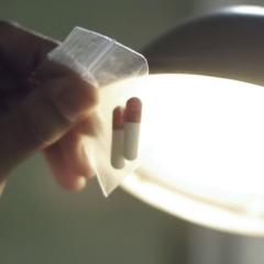 逆流的色彩 - elO9uVjCy8PcpwVfX76X5dVCepz.jpg