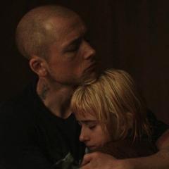亡命父女 - 9zkJuRSvlJ4ZC1I3Tmo1luQoZ5f.jpg